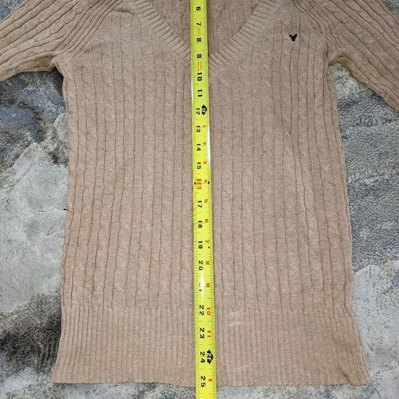 âť—2/$25 Bundle Discountâť—Tan-colored deep v-neck sweater - Picture 8 of 12
